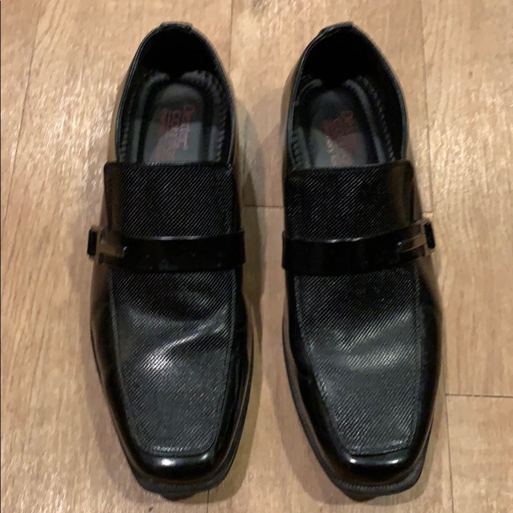 Men’s dress shoes